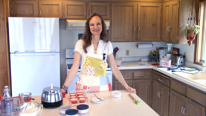 Thumbnail image for Box Free with Stephanie - Banana Split-Sicles